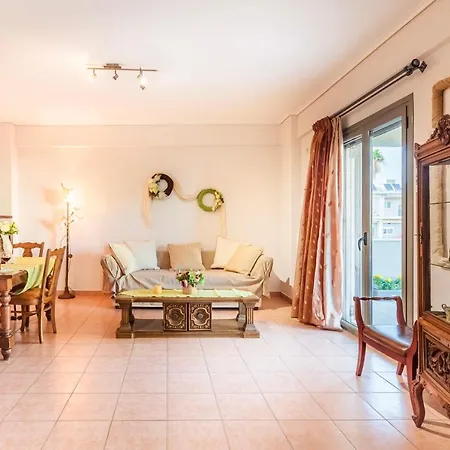 Marina Garden Haven-Spacious Home,Perfect Location Διαμέρισμα Καλαμάτα