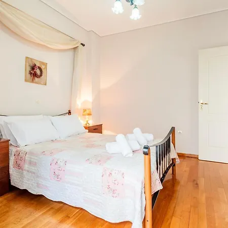 Marina Garden Haven-Spacious Home,Perfect Location Διαμέρισμα Καλαμάτα